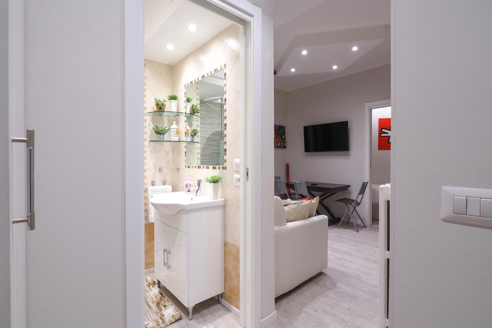 Apartment Delizioso Tra Navigli E Mm Sant'agostino Mailand